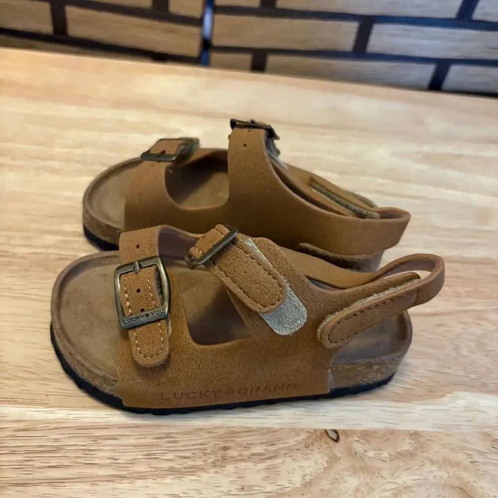 Lucky Brand‎ Tan Sandals Size 9